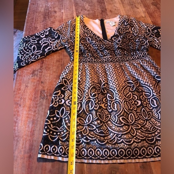 A. Calvin by Flying Tomato Black Lace with Bell Sleeve - Picture 10 of 10